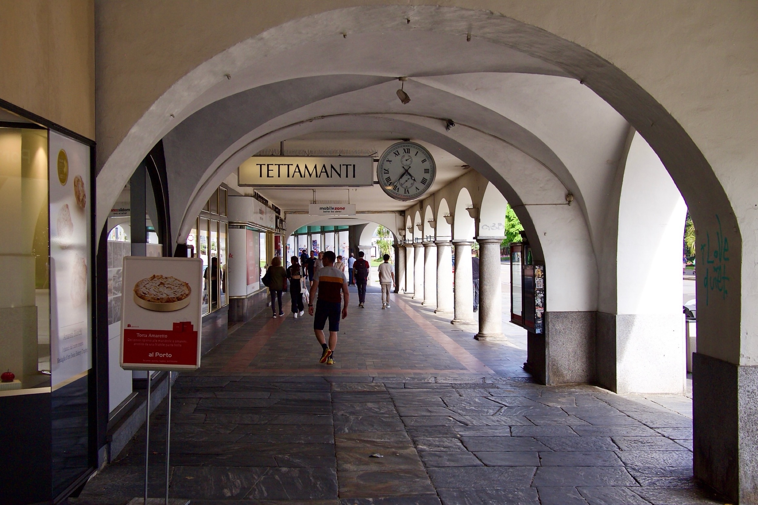 Rund um den Piazza Grande.